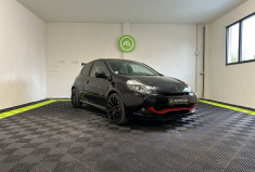 Renault Clio CLIO 3 RS 2.0 16v Renault Sport Luxe 