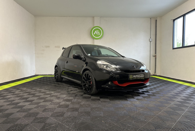 Renault Clio CLIO 3 RS 2.0 16v Renault Sport Luxe 