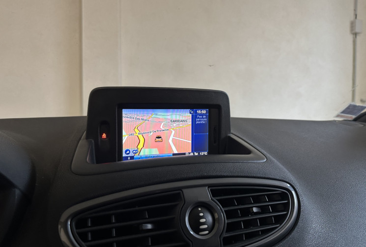 Renault Clio CLIO 3 RS 2.0 16v Renault Sport Luxe 