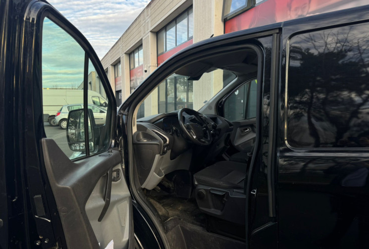 Ford TRANSIT CUSTOM FG 2.2 TDCI L2H1 125 * 