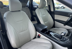 Ford EDGE 2.0 TDCi 4x4 Powershift 210 cv TITANIUM / Attelage / Toit ouvrant