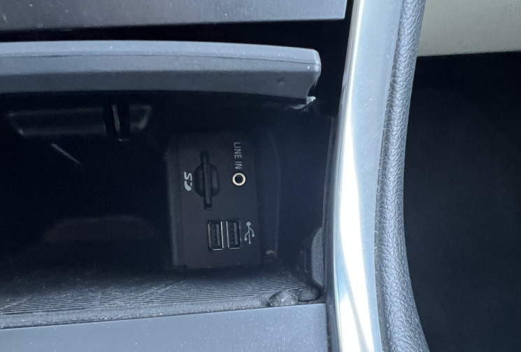 Ford EDGE 2.0 TDCi 4x4 Powershift 210 cv TITANIUM / Attelage / Toit ouvrant