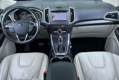 Ford EDGE 2.0 TDCi 4x4 Powershift 210 cv TITANIUM / Attelage / Toit ouvrant