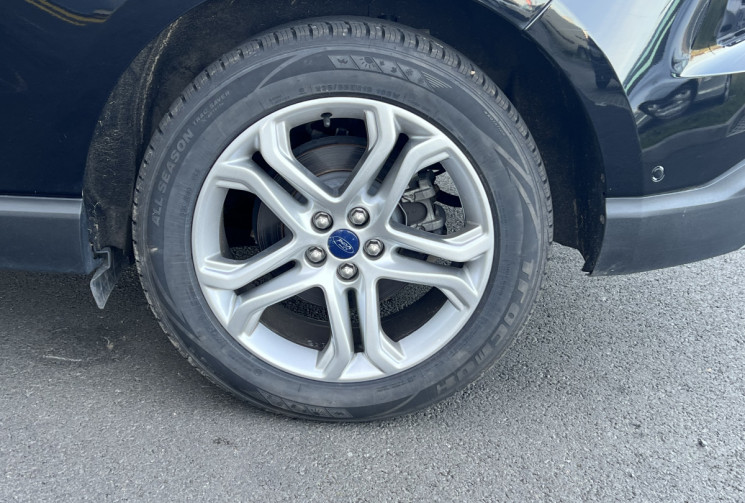 Ford EDGE 2.0 TDCi 4x4 Powershift 210 cv TITANIUM / Attelage / Toit ouvrant