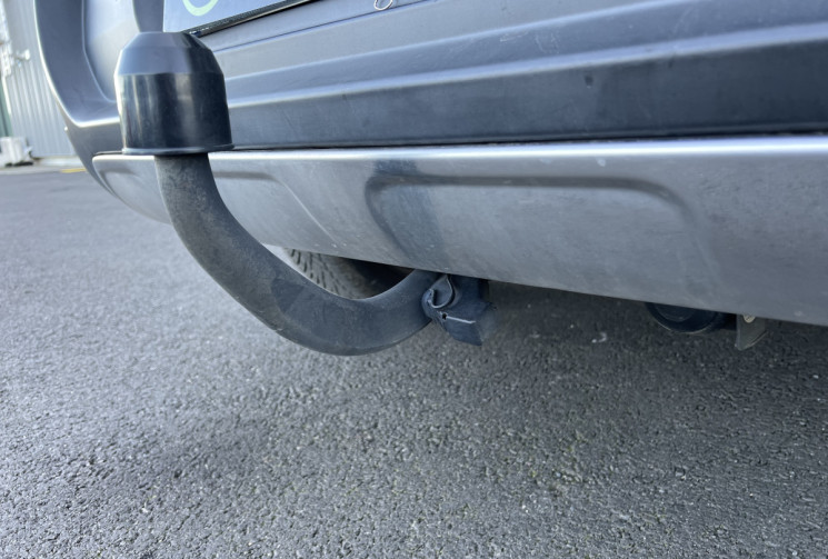 Peugeot 3008 2.0 BlueHDi 150 cv ALLURE - ATTELAGE- DISTRIBUTION NEUVE