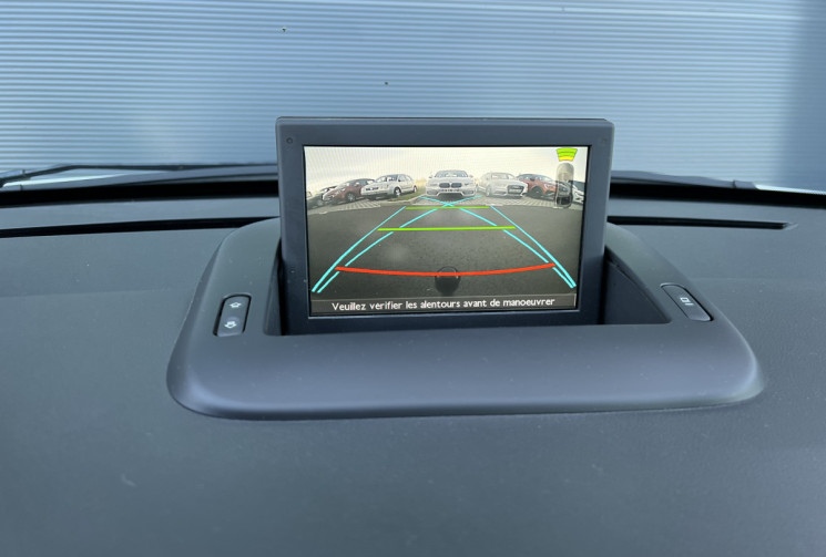 Peugeot 3008 2.0 BlueHDi 150 cv ALLURE - ATTELAGE- DISTRIBUTION NEUVE