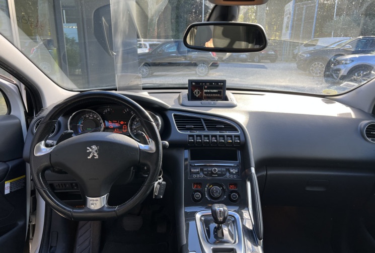 Peugeot 3008 HYBRID4 2.0 HDI 163 Pack ETG6 / Distribution OK / Attelage / Caméra
