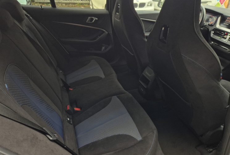 BMW Série 1 F40 118 dA 150ch M Sport