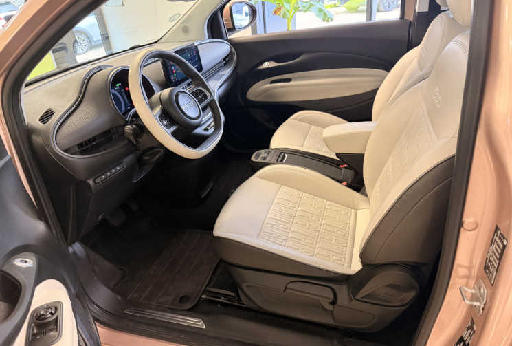FIAT 500 e 118 La Prima by Bocelli 42 kWh / JBL / Carplay sans fil / Sièges chauffants /Radars AV AR