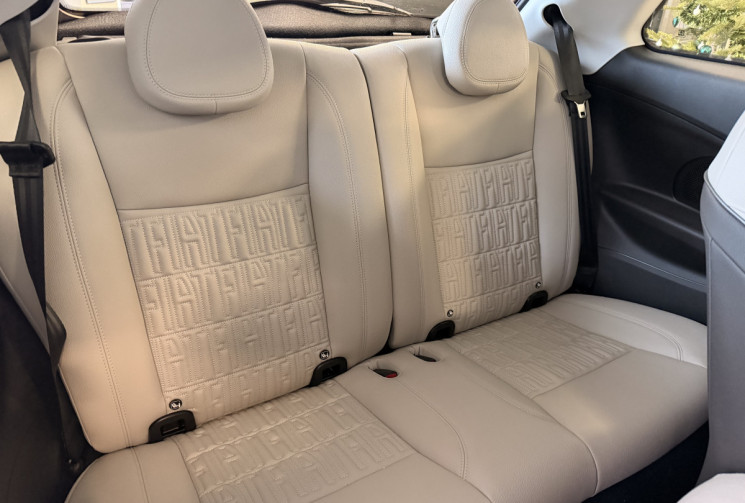 FIAT 500 e 118 La Prima by Bocelli 42 kWh / JBL / Carplay sans fil / Sièges chauffants /Radars AV AR