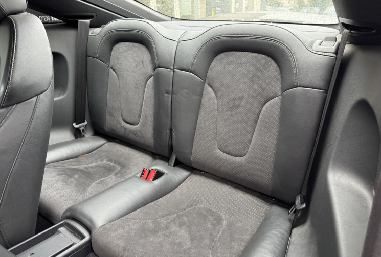 Audi TT Coupé S-Line Quattro 2.0 TFSi 211 ch S-Tronic 6 / BOSE / Siege chauffant / Entretien à jour