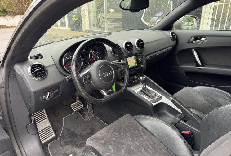 Audi TT Coupé S-Line Quattro 2.0 TFSi 211 ch S-Tronic 6 / BOSE / Siege chauffant / Entretien à jour