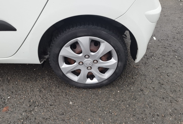 Hyundai I10 1.1 69 cv 4 CYLINDRE * CLIM * GARANTIE