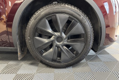 Tesla Model Y STANDARD RWD / GARANTIE TESLA / 1 ERE MAIN 