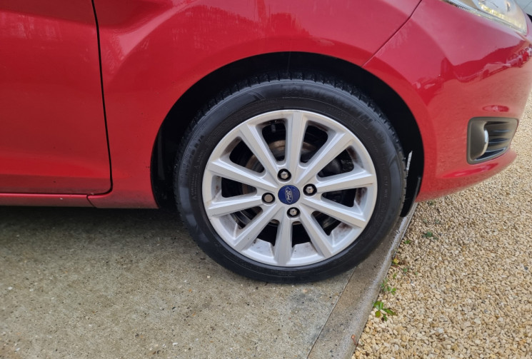 Ford Fiesta 1.0 ECOBOOST TITANIUM 