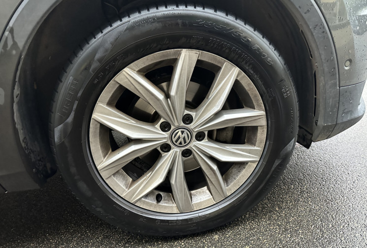 Volkswagen Tiguan 1.4 TSI 150 CARAT 4MOTION DSG6 * TOIT OUVRANT * ENTRETIEN COMPLET * GARANTIE 6MOIS