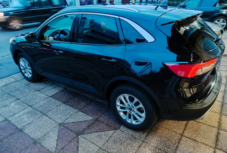 Ford Kuga 2.5 Duratec 190ch FHEV E85 Titanium BVA FLEXIFUEL