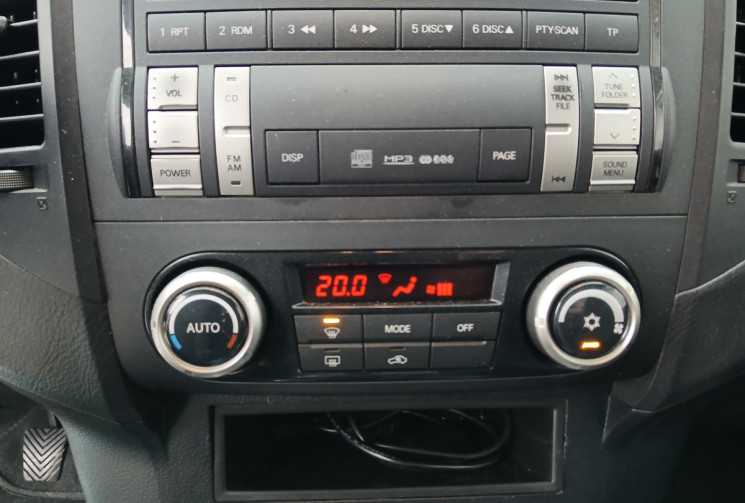 Mitsubishi Pajero 3.2 DI-D DPF 4WD INFORM