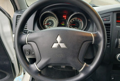 Mitsubishi Pajero 3.2 DI-D DPF 4WD INFORM