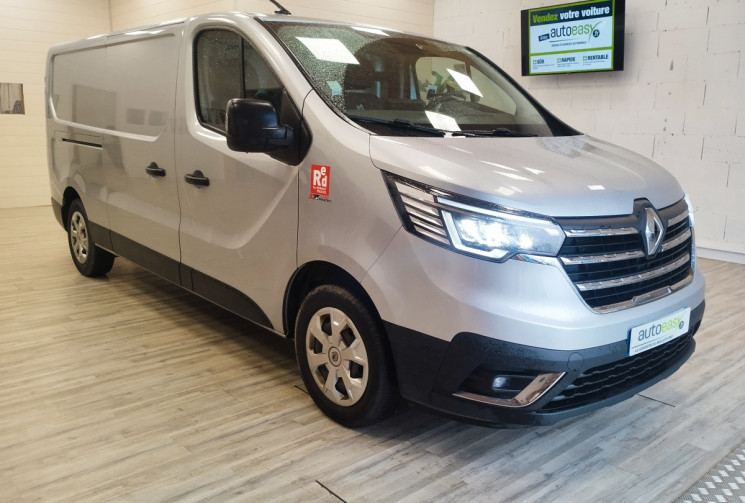Renault Trafic III RED EDITION BY RENAULT TRUCKS Phase 3 L1H1 2.8T 2.0 dCi 16V 130 cv