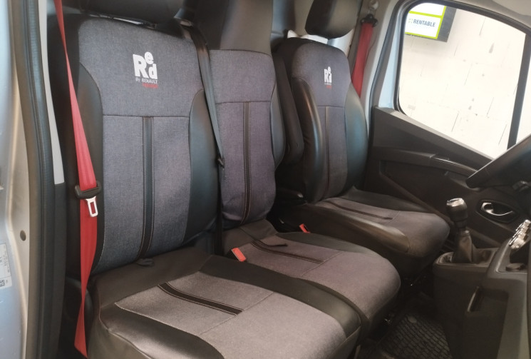 Renault Trafic III RED EDITION BY RENAULT TRUCKS Phase 3 L1H1 2.8T 2.0 dCi 16V 130 cv