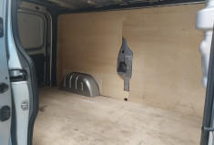 Renault Trafic III RED EDITION BY RENAULT TRUCKS Phase 3 L2H1 2.8T 2.0 dCi 16V 130 cv