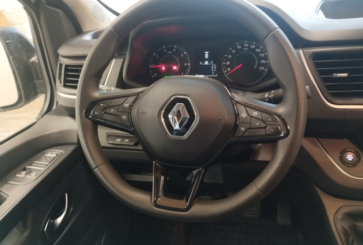 Renault Trafic III RED EDITION BY RENAULT TRUCKS Phase 3 L1H1 2.8T 2.0 dCi 16V 130 cv