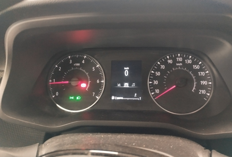 Renault Trafic III RED EDITION BY RENAULT TRUCKS Phase 3 L1H1 2.8T 2.0 dCi 16V 130 cv