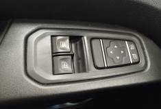 Renault Trafic III RED EDITION BY RENAULT TRUCKS Phase 3 L2H1 2.8T 2.0 dCi 16V 130 cv