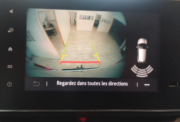 Renault Trafic III RED EDITION BY RENAULT TRUCKS Phase 3 L1H1 2.8T 2.0 dCi 16V 130 cv