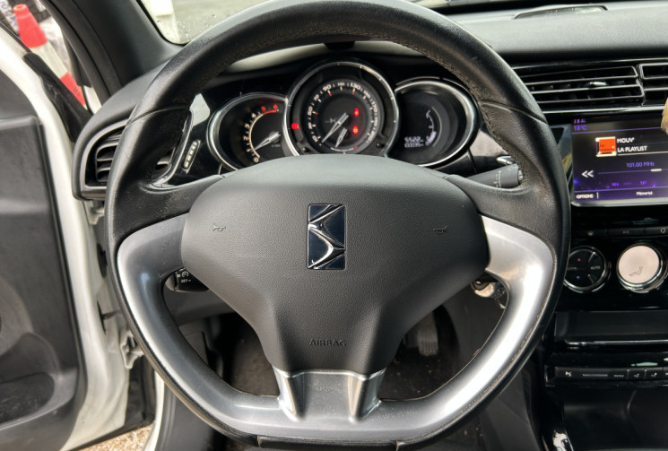 Citroën DS3 (2) 1.6 BLUEHDI 100 Ch BE CHIC * CAMERA * GPS