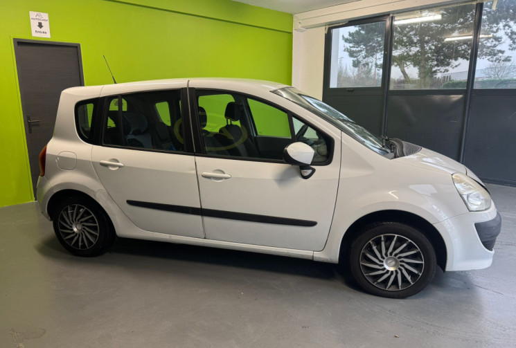 Renault MODUS  1.2 I 16v 75 * Climatisation / Vitre électrique Avant