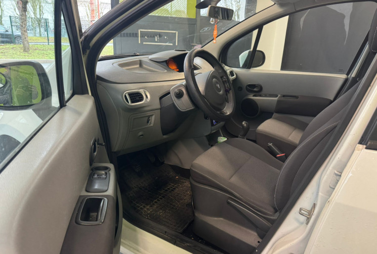 Renault MODUS  1.2 I 16v 75 * Climatisation / Vitre électrique Avant