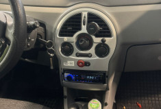 Renault MODUS  1.2 I 16v 75 * Climatisation / Vitre électrique Avant