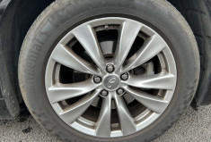 Infinity Q70 M 35 V6 3.5 Hybride 364 CV BVA 2WD