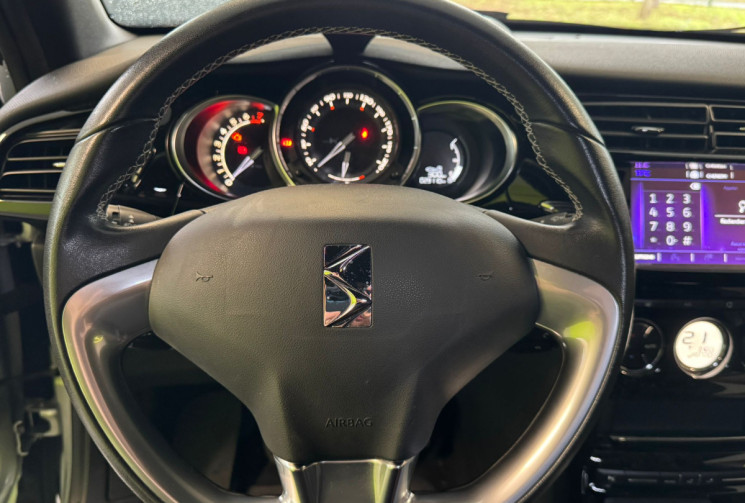 DS DS 3  1.2 82CH CAMERA DE RECUL / FEUX AUTOMATIQUE 