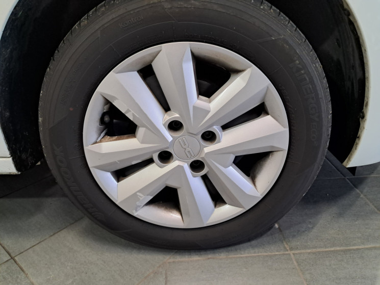 Dacia Sandero III (BJI) 1.0 TCe 90  Expression -1ER MAIN - ENTRETIEN A JOUR 