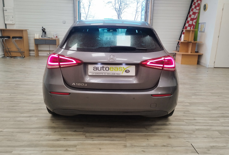 Mercedes Classe A Style Line_Classe A 180 d 116ch Style Line 7G-DCT TOIT OUVRANT 