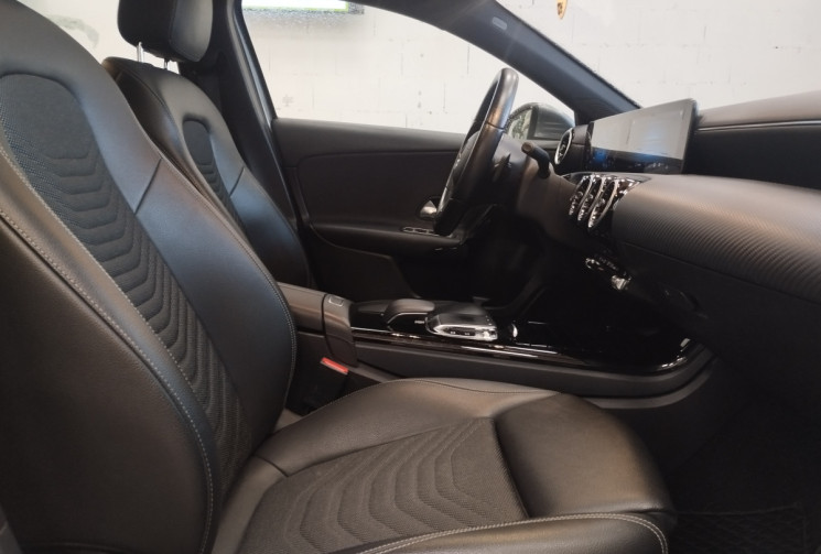 Mercedes Classe A Style Line_Classe A 180 d 116ch Style Line 7G-DCT TOIT OUVRANT 