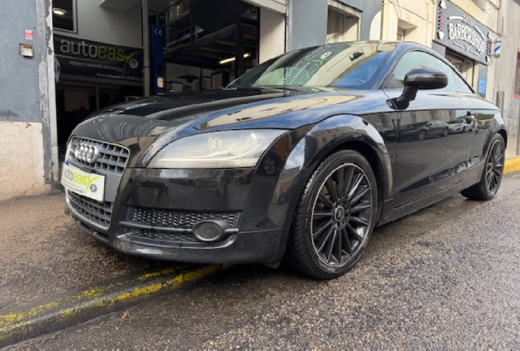 Audi TT  2.0 TFSi 16V 200 cv / CARPLAY / GPS / CUIR / FULL BLACK / 