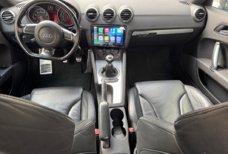 Audi TT  2.0 TFSi 16V 200 cv / CARPLAY / GPS / CUIR / FULL BLACK / 