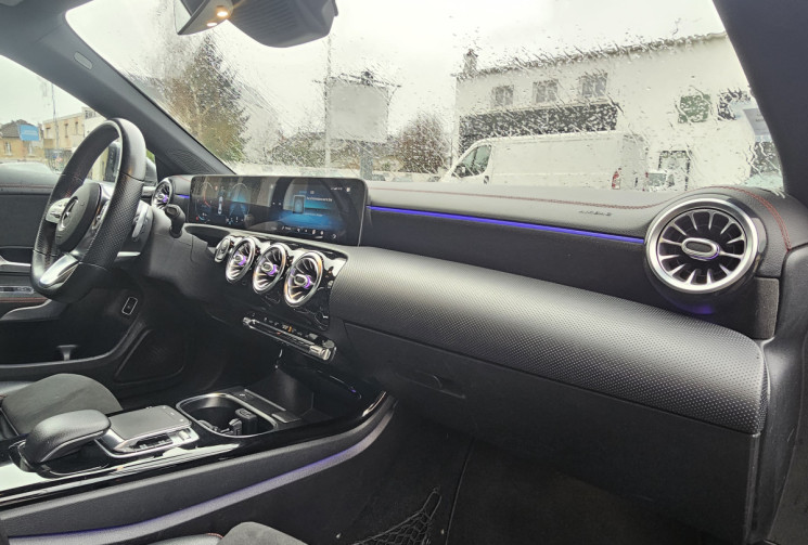 Mercedes CLA 180 d 116 ch AMG Line 7G-DCT