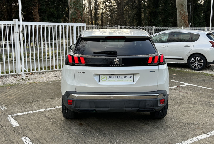 Peugeot 3008 II 1.2 THP EAT6 130 Allure business Distribution changée/sièges chauffants électriques
