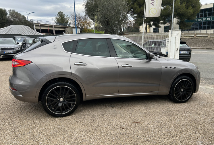 Maserati Levante 3.0 V6 275 Ch GRANLUSSO * ORIGINE FRANCE * TOIT OUVRANT * BI TON