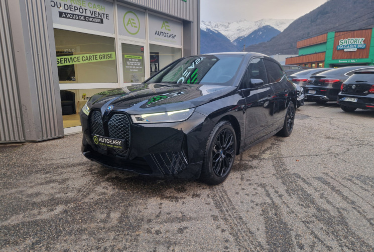 BMW iX (I20) 40 xDrive 326 cv Boîte auto