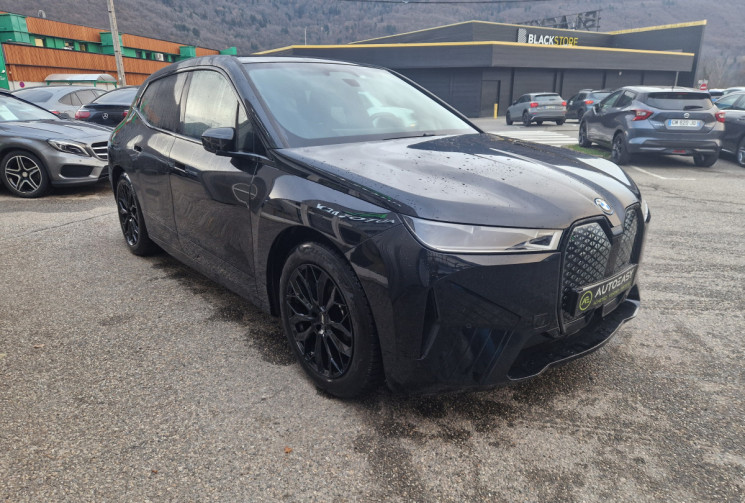 BMW iX (I20) 40 xDrive 326 cv Boîte auto