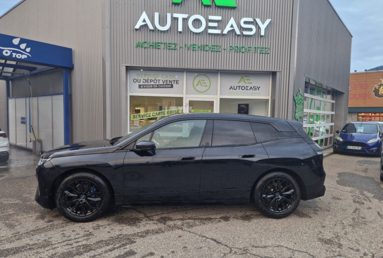 BMW iX (I20) 40 xDrive 326 cv Boîte auto
