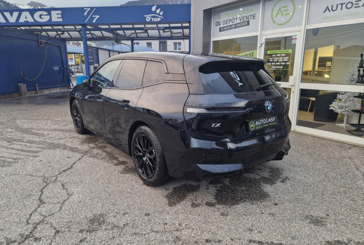 BMW iX (I20) 40 xDrive 326 cv Boîte auto