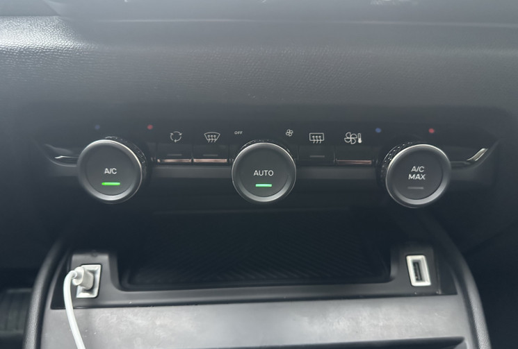 Citroën C4 1.5 BlueHDI 130 SHINE EAT8 * AFFICHAGE TETE HAUTE * CARPLAY * ENTRETIEN A JOUR * GARANTIE