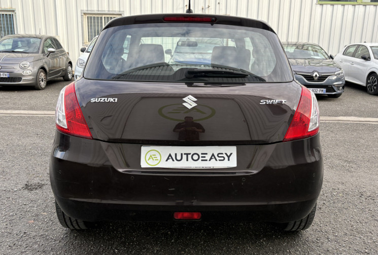 Suzuki Swift IV 94cv Pack 3p * Toit Ouvrant Pano * Chaine de Distribution